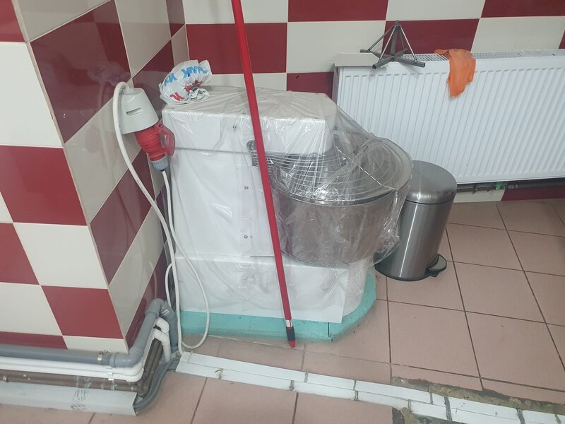 De vanzare aparatura fast food