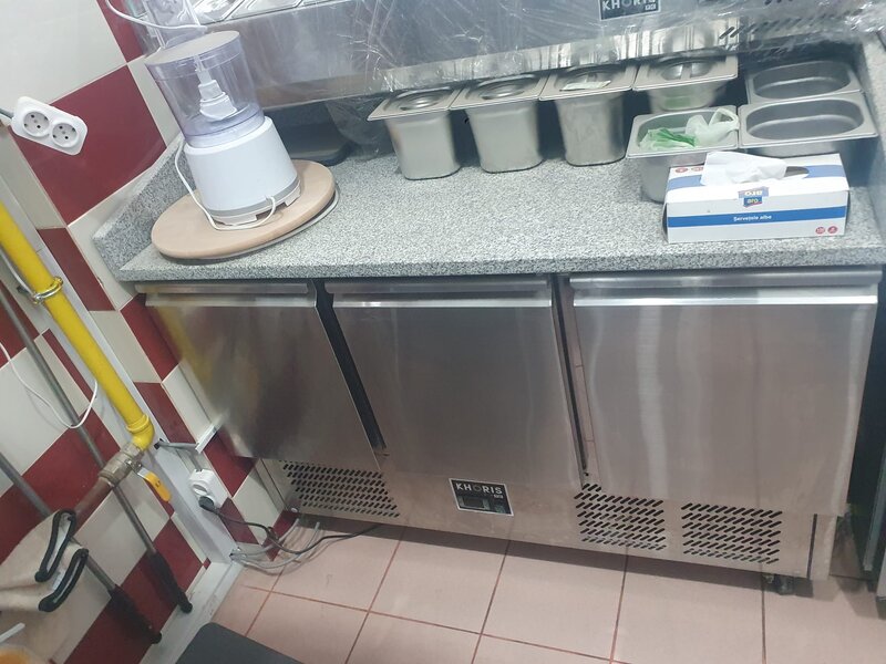 De vanzare aparatura fast food