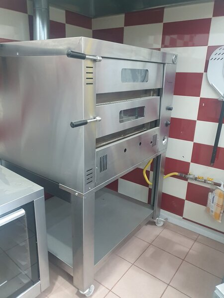 De vanzare aparatura fast food